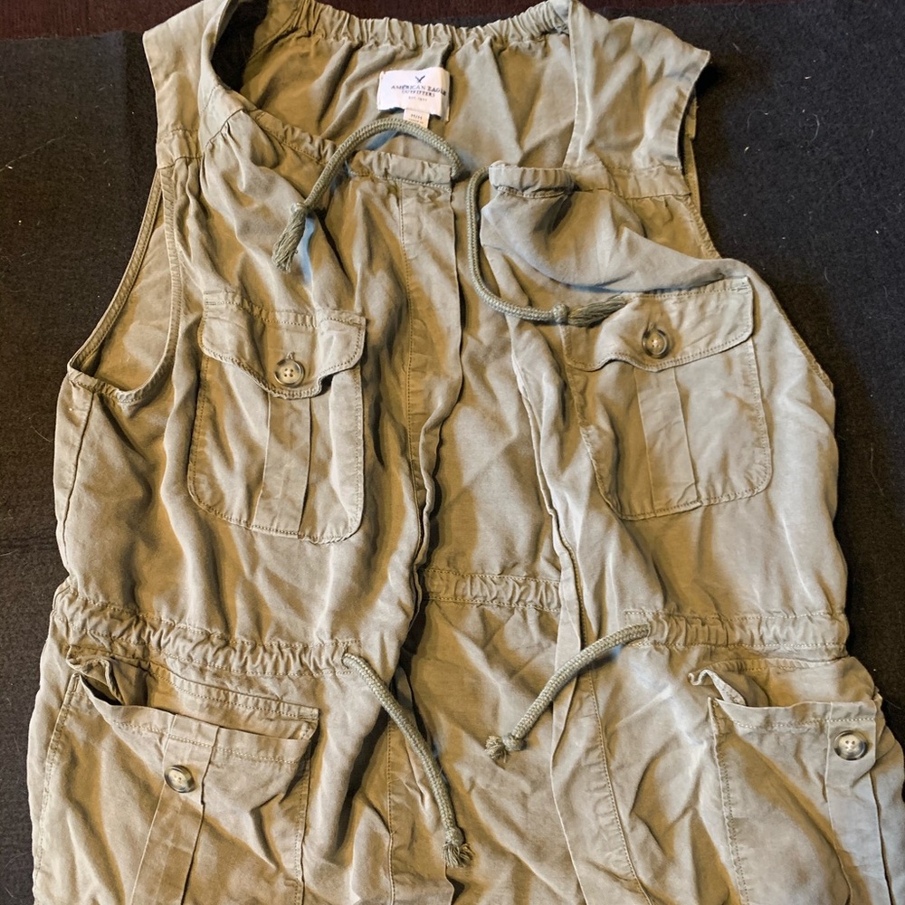 American Eagle Vest